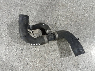 патрубок радиатора Opel Astra H (2004 - 2007), 1.7 л., CDTi, Z 17 DTR, дизель, 6МКПП, 13223886