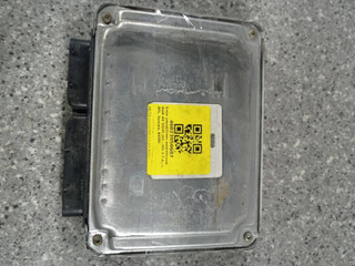 блок управления двигателем Audi A8 D3/4E (2002 - 2005), 3.7 л., i, BFL, бензин, АКПП, полный привод, 0261207891