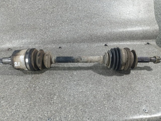 полуось передняя левая (приводной вал, ШРУС) Hyundai Santa Fe 1 поколение (SM) (2000 - 2004), 2.0 л., CRDi, дизель, МКПП, полный привод