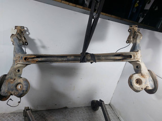 балка подвески задняя Citroen Berlingo 2 поколение (B9) (2008 - 2012), 1.6 л., HDi