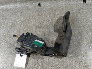 педаль Audi A8 D3/4E (2002 - 2005), 3.7 л., i, АКПП, полный привод, 4E1723523