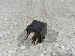 реле (прочие) Mercedes-Benz CL-Класс C215 (1999 - 2002), 5.0 л., i, A0025421319