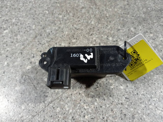 сопротивление печки Mazda 3 BL (2008 - 2011), HB180C513-00