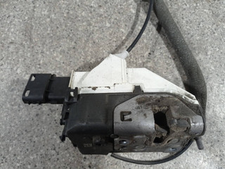замок двери сдвижной Citroen Berlingo 2 поколение (B9) (2008 - 2012)