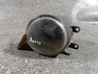 фара противотуманная левая Toyota Auris 1 поколение (2006 - 2009), 89210657