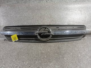 решетка радиатора Opel Meriva 1 поколение (A) (2002 - 2006), 13117843