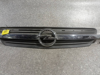 решетка радиатора Opel Meriva 1 поколение (A) (2002 - 2006), 13117843