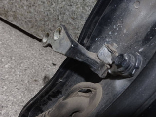 петля двери Ford Kuga 1 поколение (2008 - 2013)