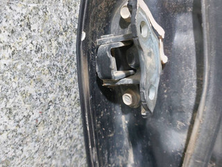 петля двери Toyota Auris 1 поколение (2006 - 2009)