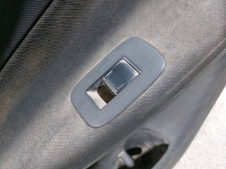 кнопка стеклоподъемника двери задней правой Toyota Auris 1 поколение (2006 - 2009)