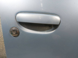 ручка наружная Mitsubishi Colt 6 поколение (Z20/Z30) (2002 - 2012), хетчбэк 5 дв.