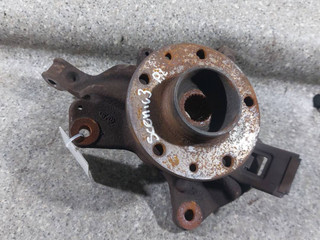 ступица передняя левая Renault Scenic 3 поколение (2009 - 2012), 1.6 л., бензин