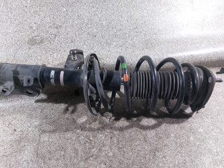 стойка передняя левая Mazda 6 GJ (2012 - 2015), 2.2 л., cTDi, GHT634900A