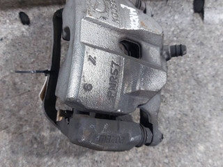 суппорт передний правый Mazda 6 GJ (2012 - 2015), 2.2 л., cTDi