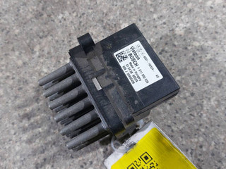 сопротивление печки Ford Kuga 1 поколение (2008 - 2013), 2.0 л., дизель, 6G9T-19E624-AD, F011500028