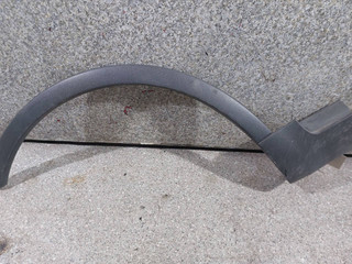 накладка колесной арки передняя левая Ford Kuga 1 поколение (2008 - 2013), 2.0 л., TDCi, G6DG, дизель, 6МКПП, полный привод, 8V41-S16D239-A