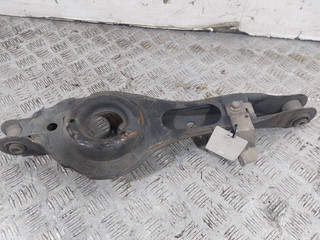 рычаг задний нижний Ford Kuga 1 поколение (2008 - 2013), 2.0 л., TDCi, МКПП, полный привод, 8V41-5K652-AA