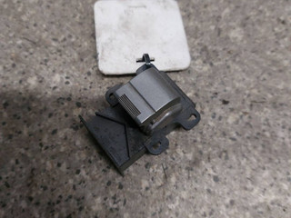 кнопка стеклоподъемника двери задней правой Honda FR-V 1 поколение (2004 - 2009)