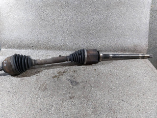 полуось передняя правая (приводной вал, ШРУС) Ford Kuga 1 поколение (2008 - 2013), 2.0 л., TDCi, G6DG, дизель, 6МКПП, полный привод