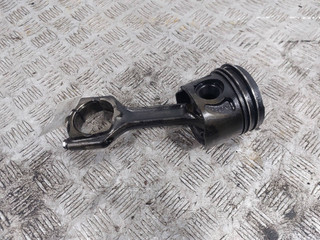 поршень Opel Zafira 2 поколение (B) (2005 - 2008), 1.9 л., CDTi, Z19DTH, дизель