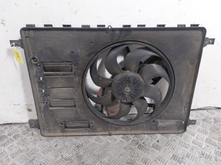вентилятор радиатора Ford Kuga 1 поколение (2008 - 2013), 2.0 л., TDCi, 6G91-8C607-PC