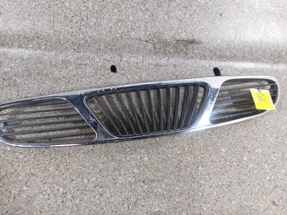 решетка радиатора Daewoo Nubira J100 (1997 - 1999)
