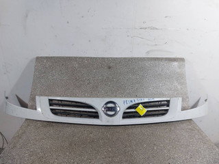 решетка радиатора Nissan Primastar 1 поколение (2002 - 2006)