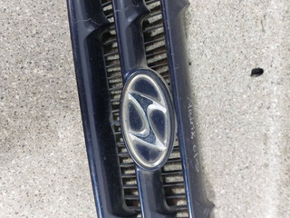 решетка радиатора Hyundai Matrix 1 поколение (2001 - 2005), 86361-17010
