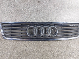 решетка радиатора Audi A6 4B/C5 (1997 - 2001)