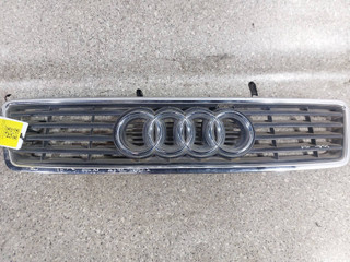 решетка радиатора Audi A6 4B/C5 (1997 - 2001)