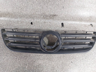 решетка радиатора Volkswagen Polo 4 поколение [рестайлинг] (2005 - 2009), хетчбэк 5 дв.