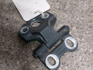 петля двери Mercedes-Benz E-Класс W210/S210 [рестайлинг] (1999 - 2003)