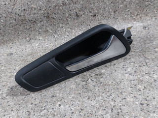 ручка внутренняя передняя правая Volkswagen Passat B6 (2005 - 2010)