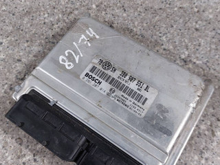 блок управления двигателем Audi A6 4B/C5 (1997 - 2001), 2.8 л., i, AMX, бензин, АКПП, полный привод, 3B0907551BL, 0261207014