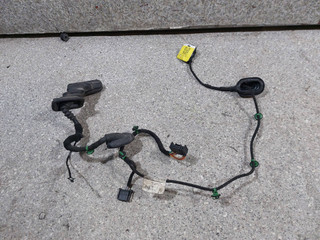 дверная проводка Volkswagen Caddy 3 поколение (2004 - 2010), 2K0971120S