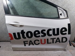 дверь передняя правая Hyundai i30 GD (2012 - 2015), хетчбэк 5 дв.