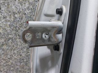 петля двери Hyundai i30 GD (2012 - 2015), хетчбэк 5 дв.