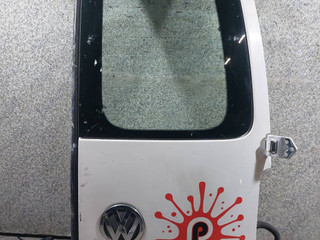 дверь задняя распашная правая Volkswagen Caddy 3 поколение (2004 - 2010)