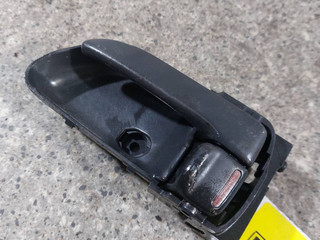ручка внутренняя передняя левая Subaru Impreza 2 поколение (GD/GG) [рестайлинг] (2002 - 2005)