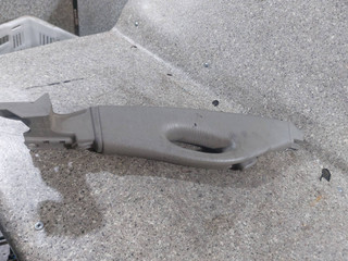 ручка внутренняя задняя левая Chrysler Voyager 4 поколение (2001 - 2004)