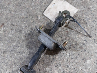 ограничитель открывания двери Subaru Impreza 2 поколение (GD/GG) [рестайлинг] (2002 - 2005), универсал