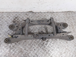 балка подвески задняя Toyota Auris 2 поколение (2012 - 2015), 1.8 л., i, универсал