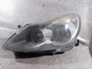 фара левая Opel Corsa D (2006 - 2010), 89313330, 13217453