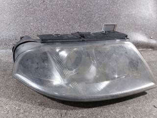 фара правая Volkswagen Passat B5 [рестайлинг] (2000 - 2005), 3B0941016AN, 1EL008350-02