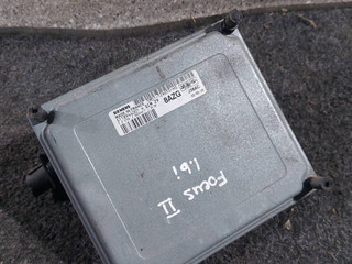 блок управления двигателем Ford Focus 2 поколение (2004 - 2008), 1.6 л., i, HXDA, бензин, 5МКПП, 5M51-12A650-HG, S118944001