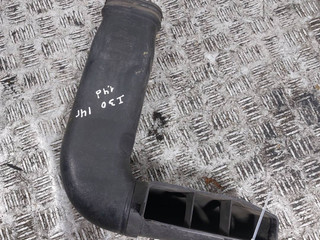 воздуховод Hyundai i30 GD (2012 - 2015), 1.4 л., CRDi, 6МКПП, хетчбэк 5 дв., 28210-A5820, 28210-30200, DK210-A5821