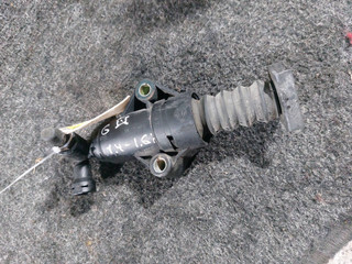 цилиндр сцепления рабочий Volkswagen Golf 4 поколение (1997 - 2006), 1.6 л., i, AZD, бензин, 5МКПП, 1J0721261F