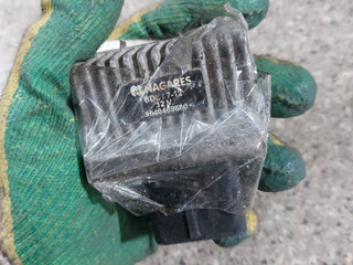 реле накала свечей Renault Megane 2 поколение (2002 - 2006), 1.9 л., DCi, F9Q 800, дизель, 6МКПП, 9640469680