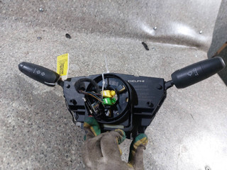 переключатель подрулевой (стрекоза) Opel Corsa D (2006 - 2010), 13142283, 12274700
