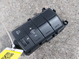 кнопка (выключатель) Hyundai i30 GD (2012 - 2015), хетчбэк 5 дв., 93310-A6100RY